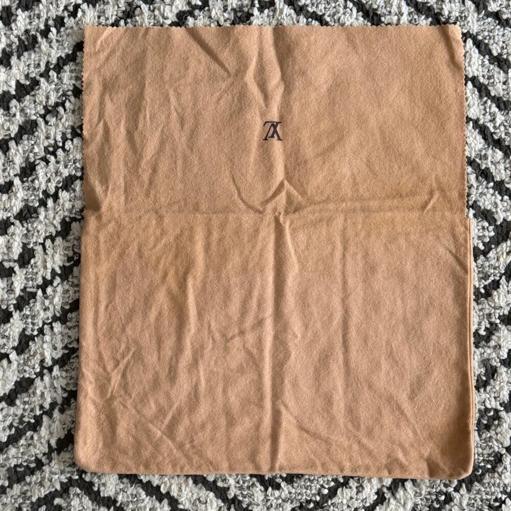 LOUIS VUITTON Vintage Flap Dust Bag 15.25 x 9.75 Authentic - Picture 4 of 4